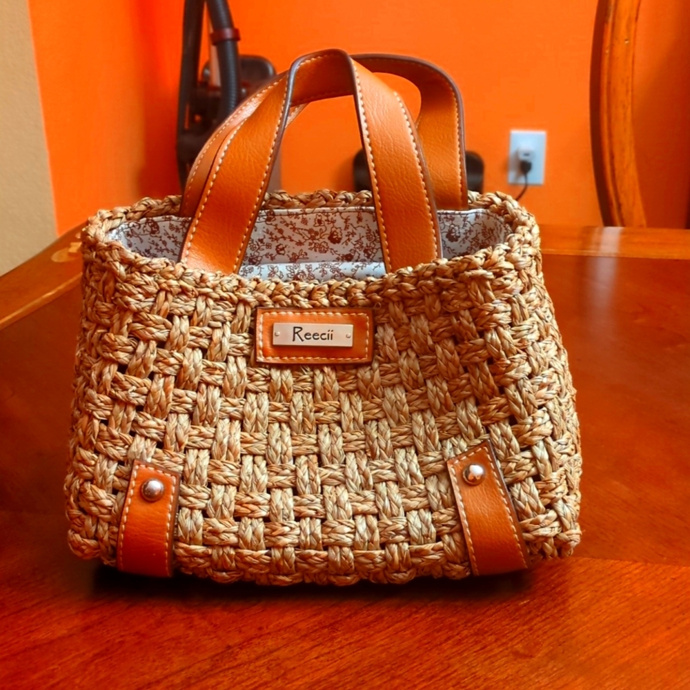 Reecii woven bag